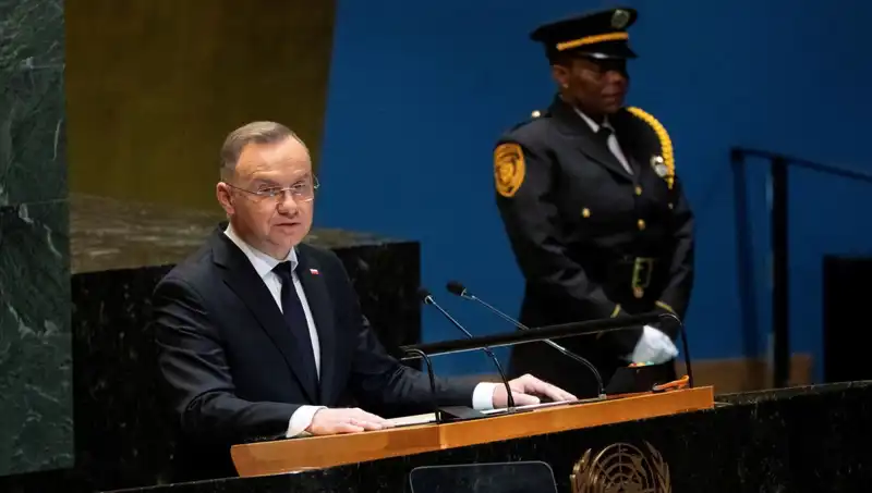 Polonya Cumhurbaşkanı Duda: "ABD Nükleer Silahlarını Üzerimizde Konumlandırsın"