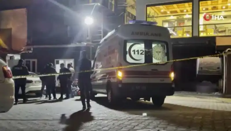 Gece Kulübü Önünde Gerçekleşen Cinayet, Alacak Verecek Meselesinin Ardında Mı?
