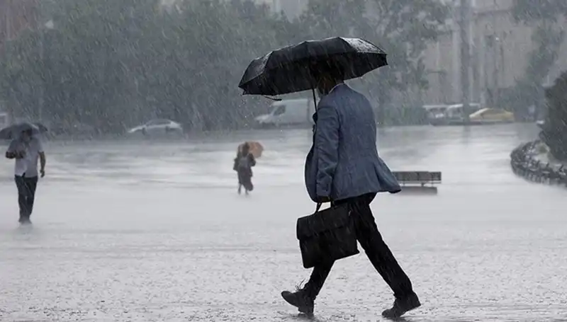 Türkiye’de Sağanak ve Kuvvetli Yağış Bekleniyor: Meteoroloji Açıklama Yaptı