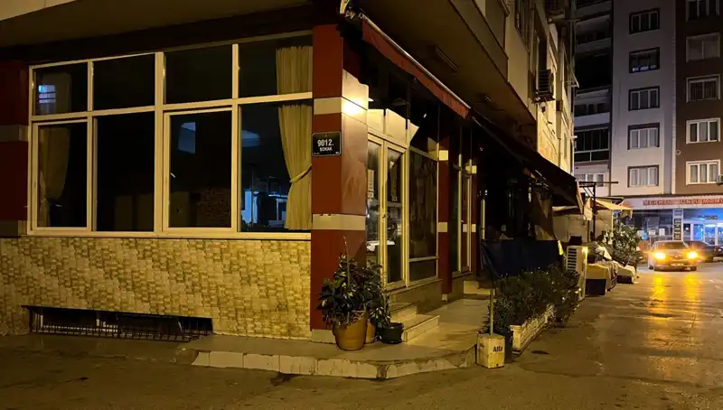 İzmir'de Kahvehane Saldırısı: Silahlı Çatışmada Bir Hayat Kaybı