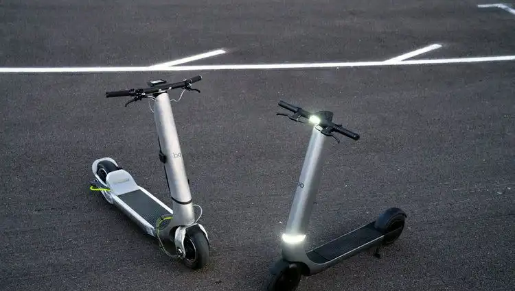 Elektrikli Scooter Devrimi: Hız Rekorları Sebebiyle Trafiğe Çıkması Yasaklandı