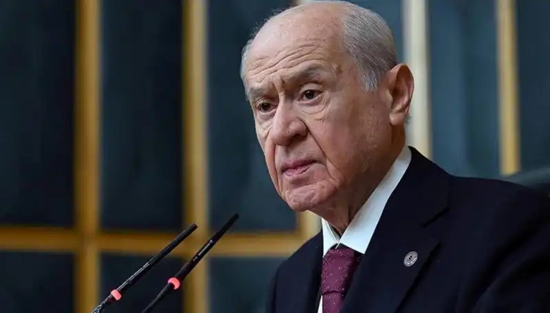 Bahçeli’den CHP’ye Uyarı: Sırrı Bey’e Haksızlık Yapıldı