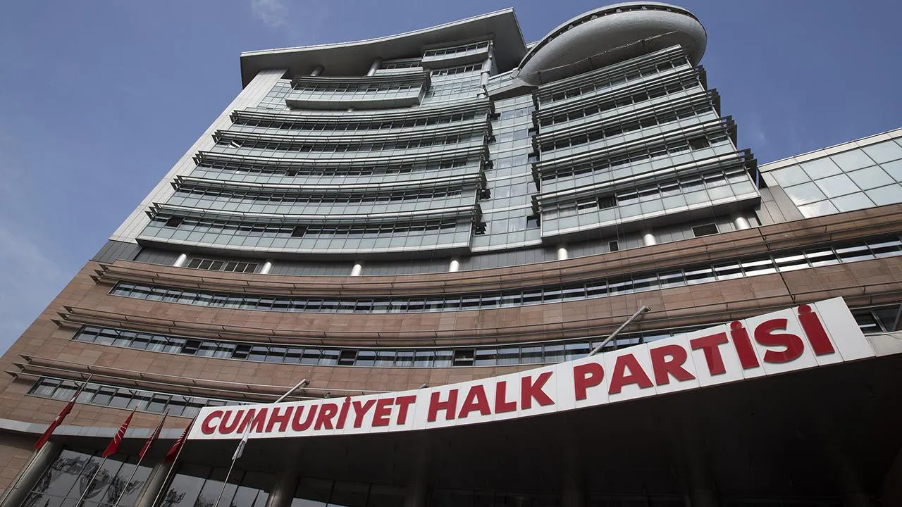 CHP MYK, TUSAŞ’a Yönelik Terör Saldırısı Gündemiyle Acil Toplandı