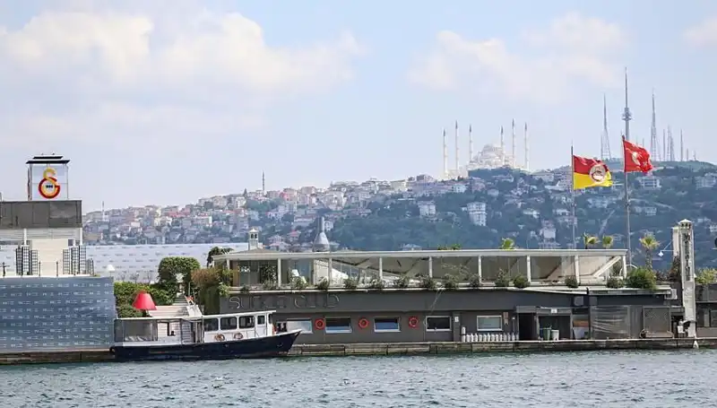 15 Yıl Sonra Karara Bağlandı: Galatasaray Adası İçin 2. Abdülhamid'in Mirasçıları Harekete Geçti