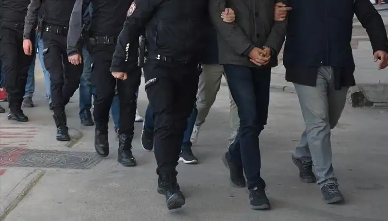 FETÖ'ye Yönelik 5 İlde Geniş Kapsamlı Operasyon: 10 Kişi Gözaltında