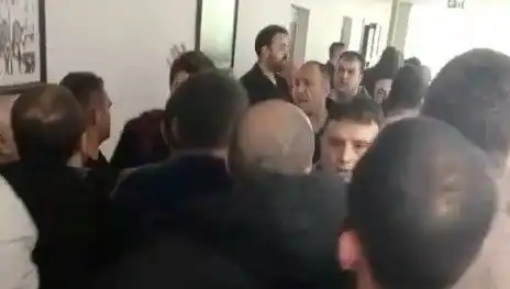 Karamürsel Belediyesi’nde İhale Krizi: Rekabet ve İtirazlar Gündemde