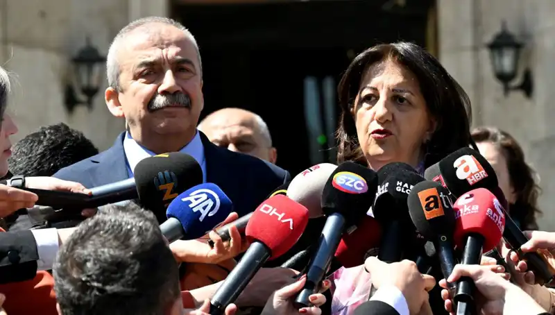 Sırrı Süreyya Önder Kimdir? Hastalığıyla İlgili Son Gelişmeler Neler?