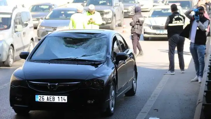 Aniden Yaşanan Köprü Olayı: Polis Kimlik Sordu, Genç Adam Atladı!