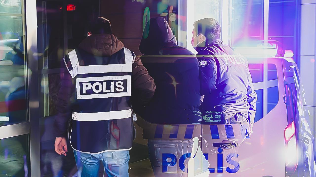 Akdeniz Belediye Başkanı ve Meclis Üyeleri Gözaltında