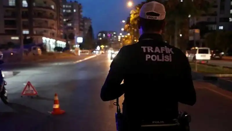 İki Sürücüye Sosyal Medya Paylaşımı Nedeniyle 53 Bin Lira Ceza!