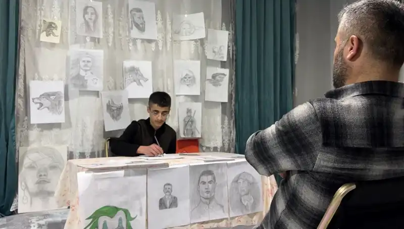 15 Yaşında Bir Fenomen: Genç Yetenek Herkesi Kendine Hayran Bırakıyor!