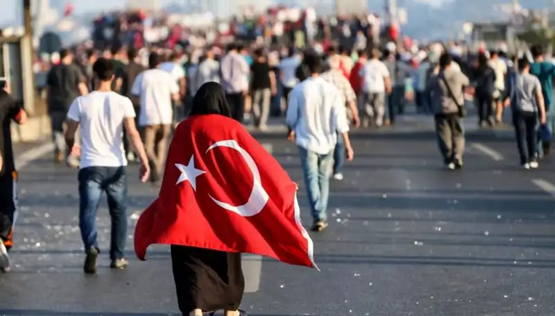 Kabineden 15 Temmuz’a Özel Mesajlar: Birbirimize Ne Kadar Bağlıyız?