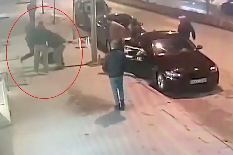 Park Yeri Kavgasında Bacak Kıran İkili Saldırısı: Üç Kişi Gözaltında