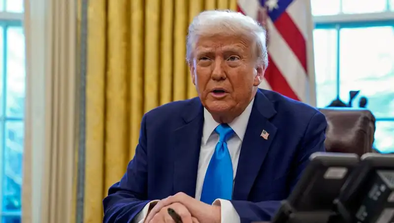 Trump'ın Açıklamaları: Tarife Muafiyeti Olmayacak, Ticaret Savaşları Kızışıyor