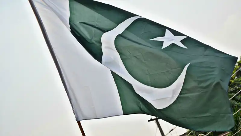 Pakistan'da Çöken Bina Faciasında Ölü Sayısı Artıyor: Son Durum