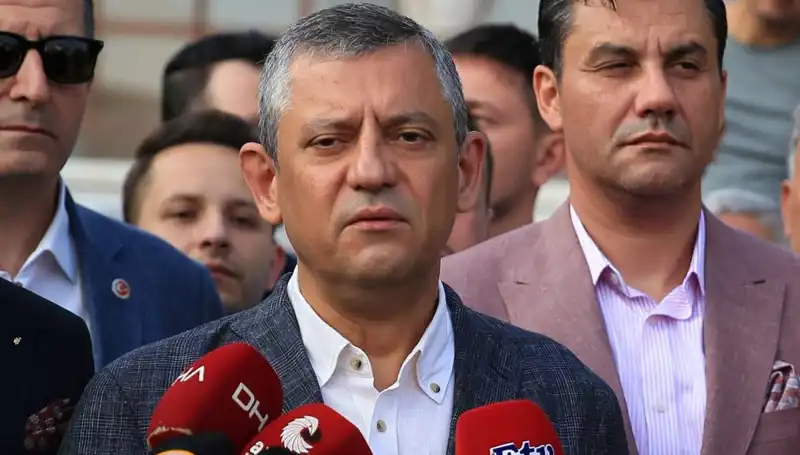 Özgür Özel: "Bu Bayram Bize Bayram Gibi Gelmedi" Açıklamalarında Neler Söyledi?