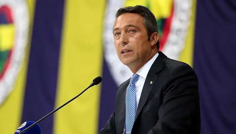 Ali Koç, Yeni Sezon İçin Stratejik Hamlelerle Fenerbahçe'yi Güçlendiriyor