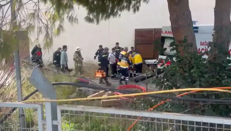 İstanbul'da Trafo Merkezinde Patlama: Bir İşçi Ağır Yaralandı!