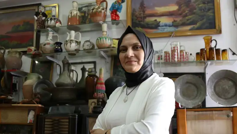 Eski Eşyalarla Para Kazanmaya Başlayan Adamın Hikayesi