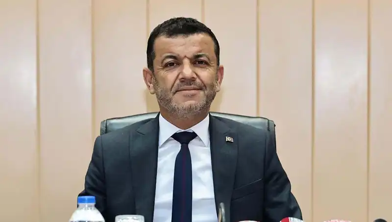 Bülent Nuri Çavuşoğlu: CHP’nin Yeni Kurultay Divan Başkanı Kimdir?