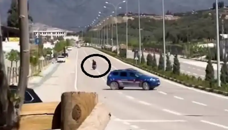 TikTok Videosu Sırasında Yaşanan Kaza, Sağlık Giderlerini Patlatabilir!