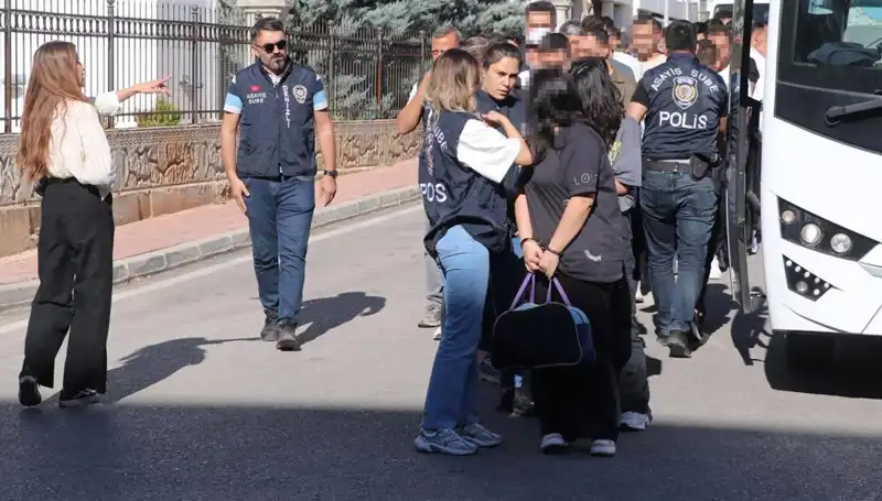 6 İlde Yüzde 12 Milyonluk Escort Dolandırıcılığı Operasyonu: Detaylar Şok Edici