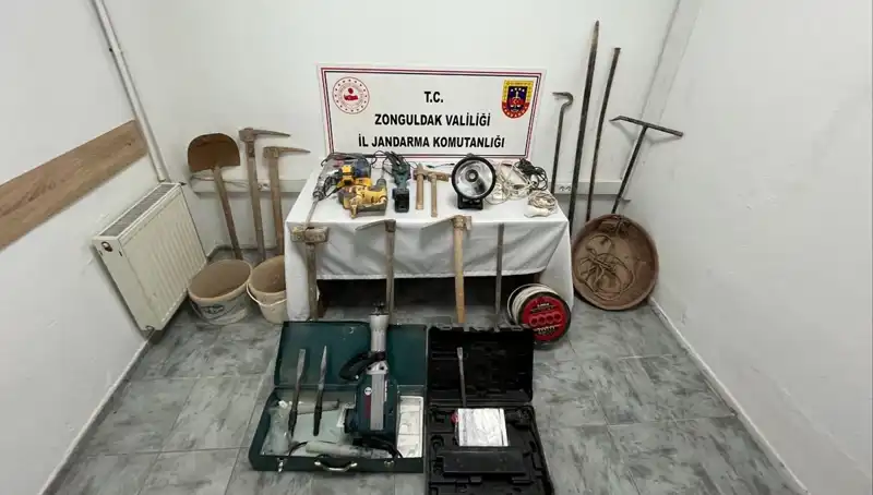 Çaycuma’da Kaçak Kazı Operasyonu: 5 Şüpheli Gözaltında