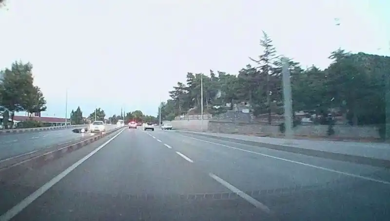 Otomobil ve Motosiklet Çarpıştı: Kaza Sonrası Bir Kişi Hastaneye Kaldırıldı