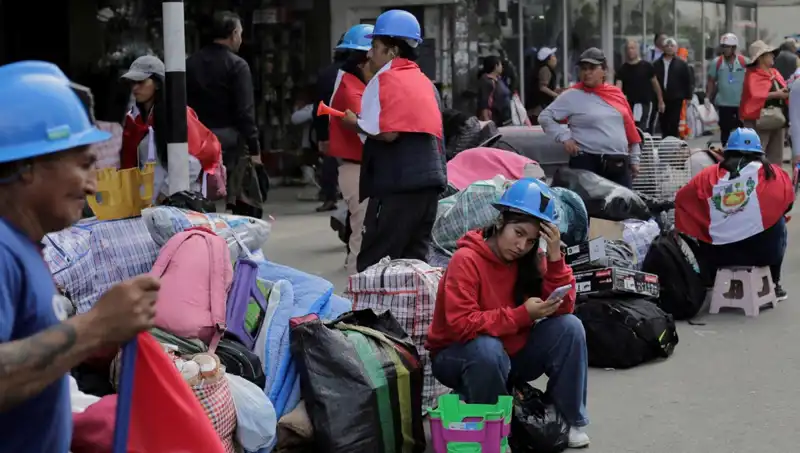 Peru'da Madenciler Sokaklarda: Protestolar Neden Tırmandı?