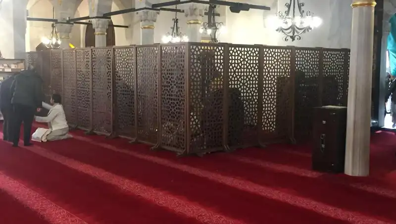 Kadın ve Erkeklerin Teravih Namazında Birlikte Olmasının Ardındaki Gerçekler