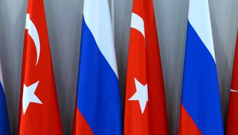 Diplomatik İlişkilerin 105. Yılı: Rusya ve Türkiye Arasındaki Dengeli İlişkiler