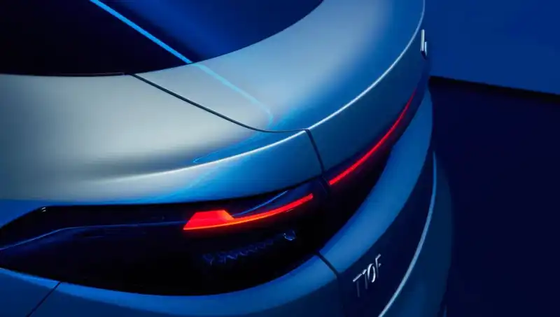 Türkiye'nin Yerli otomobili Togg'un Yeni Sedan Modeli Görücüye Çıkıyor