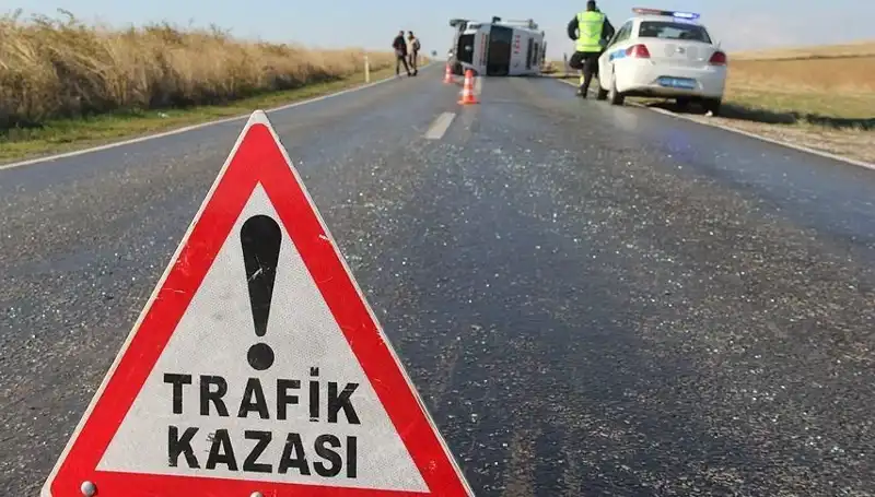 Niğde’de Zincirleme Kaza: 16 Kişi Yaralandı, Olayın Nedenleri Araştırılıyor