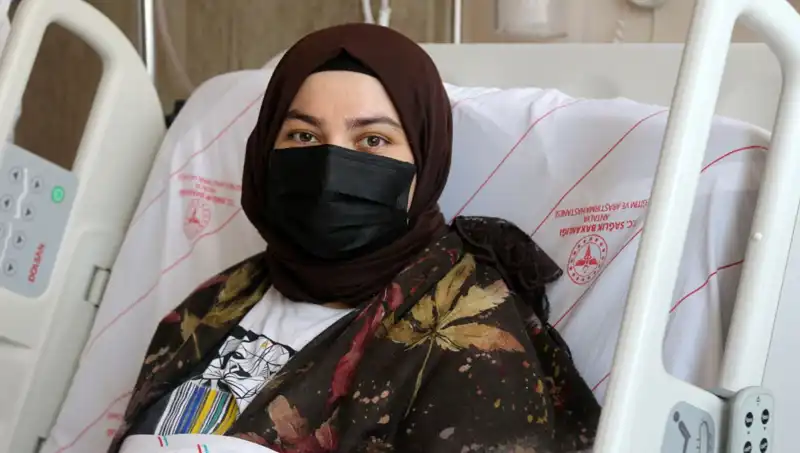 Yerli Bitki Çayları Sağlığı Tehdit Ediyor: Karaciğer Nakli Hikayesi