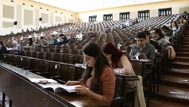 Üniversite Kayıtları İçin Son Gün Geldi, Acele Edin!