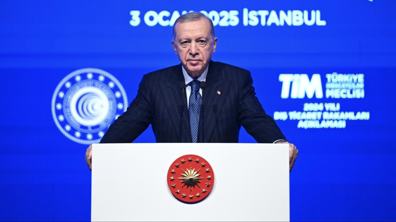 Cumhurbaşkanı Erdoğan, 2024 Yılında İhracatın 262 Milyar Dolara Çıktığını Açıkladı