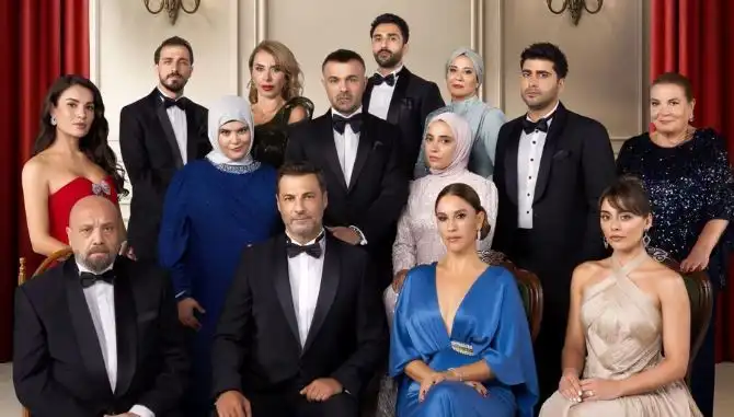Kızılcık Şerbeti’nin Yeni Sezonu İzleyiciyle Buluşmaya Hazırlanıyor!