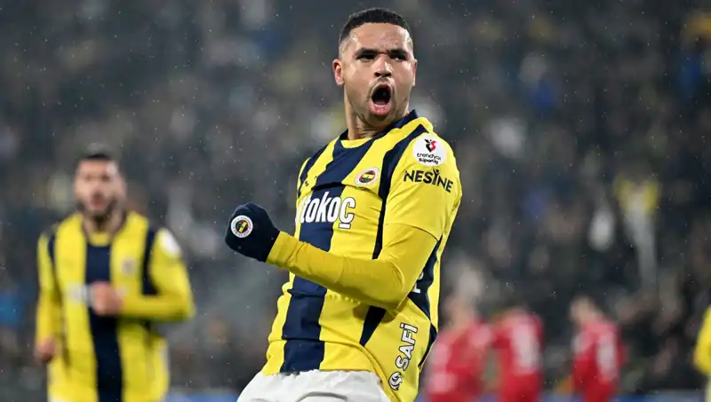 Fenerbahçe'de Heyecan Verici Golcü Takası: Detaylar Ortaya Çıktı