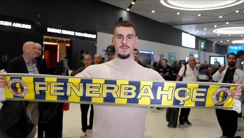 Fenerbahçe, Mimovic'in Lisansını Çıkardı: Yeni Transfer Debisi Geliyor mu?